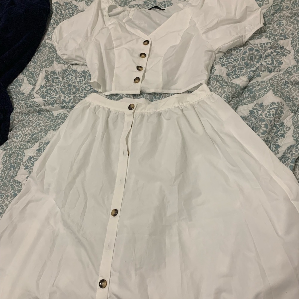 Never worn. Just didn’t fit me. 2 piece white size 0XL - Picture 1 of 3